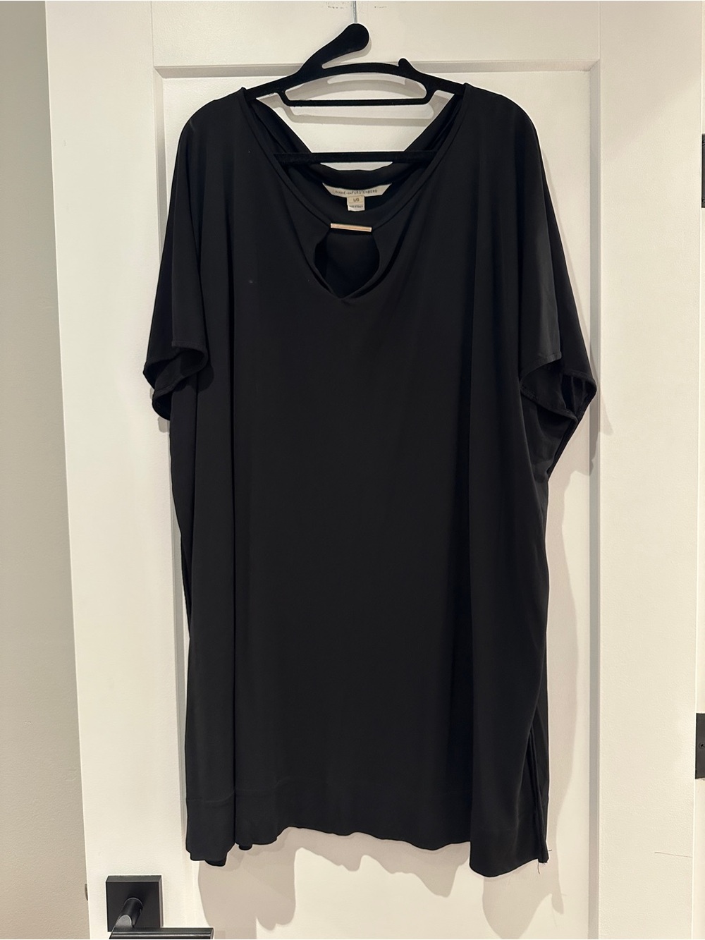 Diane Von Furstenberg Black Short Sleeve Mini Dress with Front Cutout